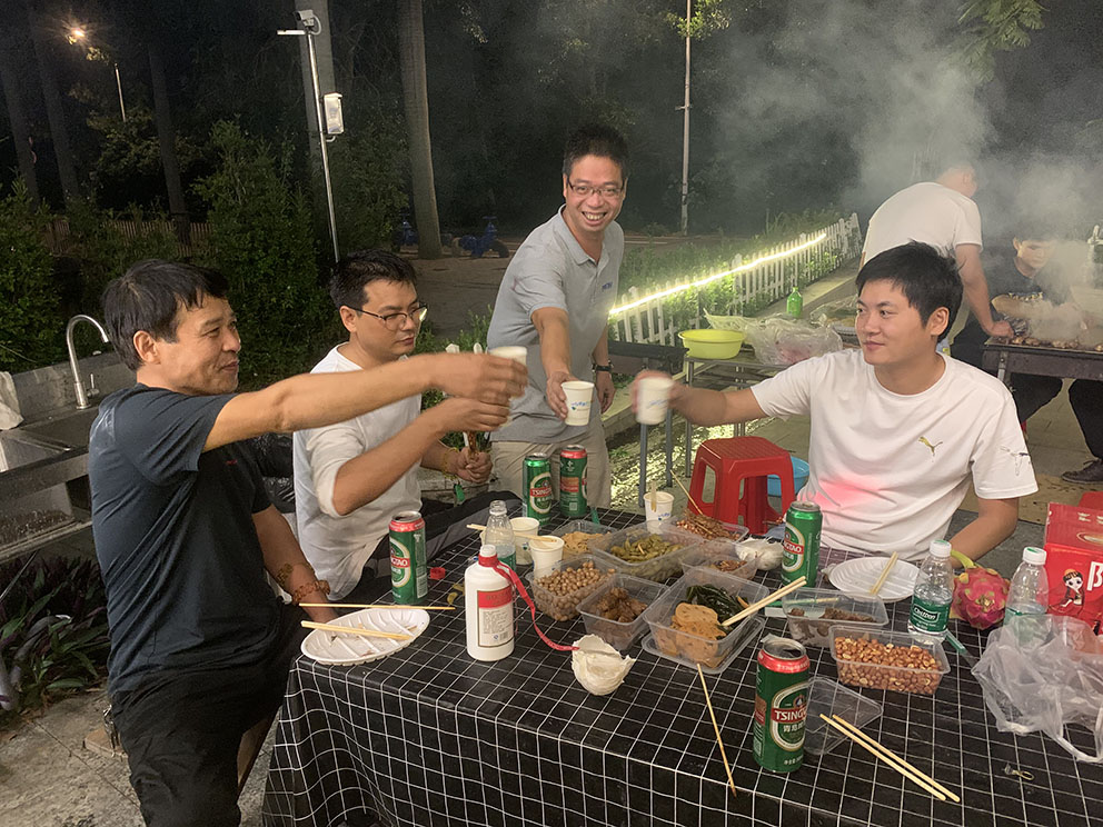 公司团建1副本.jpg